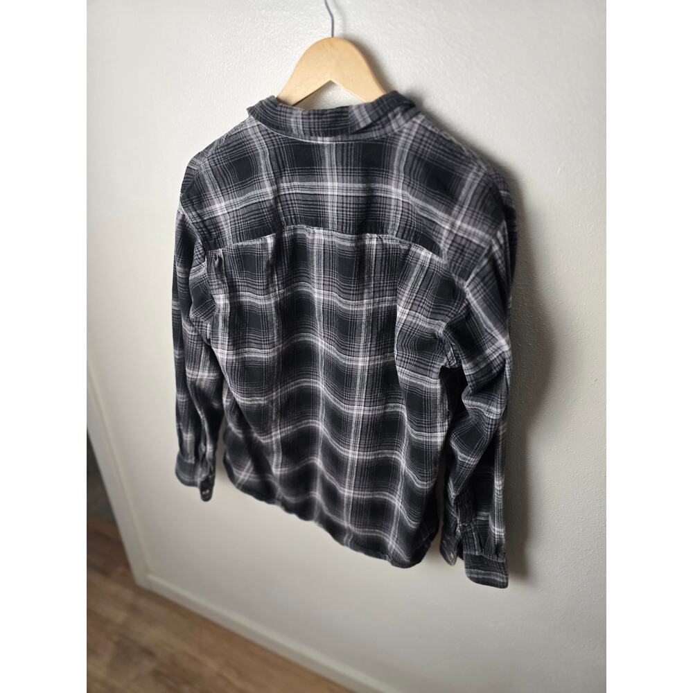 Redhead Flannel - Picture 2 of 3